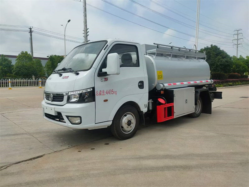 東風途逸藍牌供液車