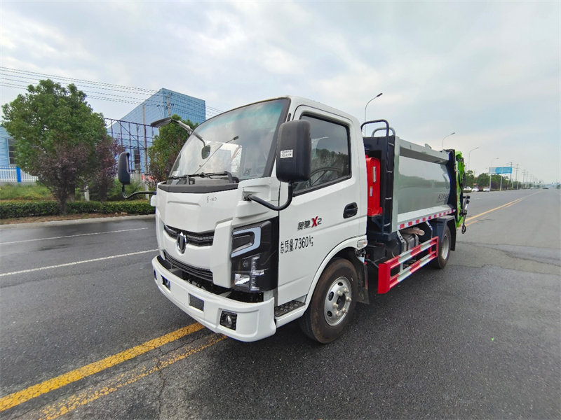 藍牌5方地下室壓縮垃圾車